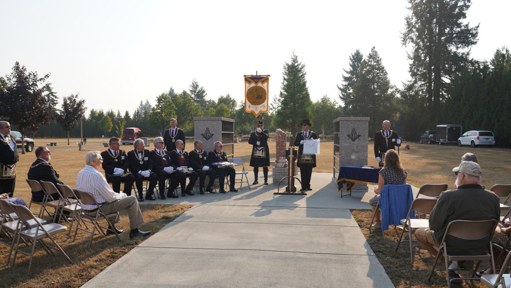 apron burial ceremony1